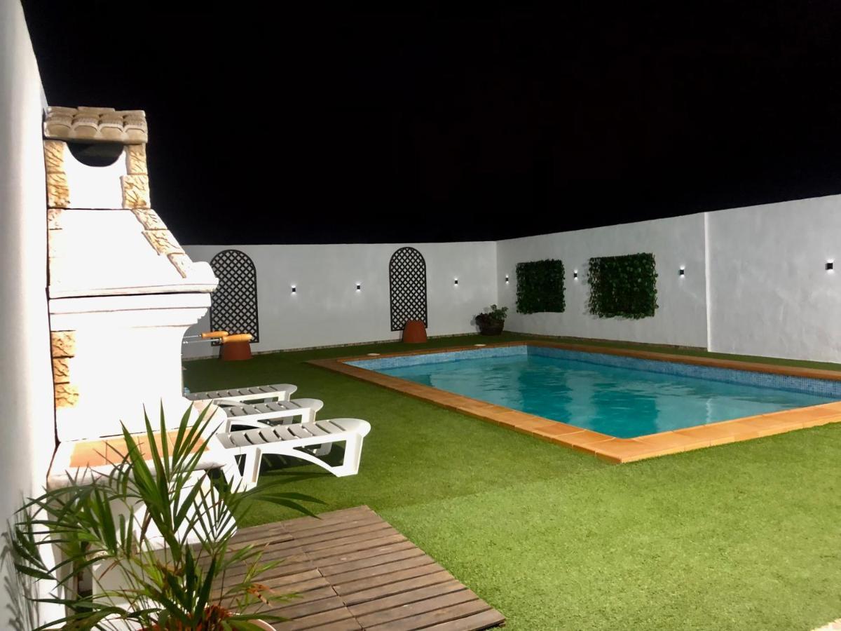 טינאחו Villa Miriam מראה חיצוני תמונה